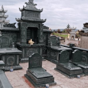 Khuôn viên lăng mộ - Mẫu 05